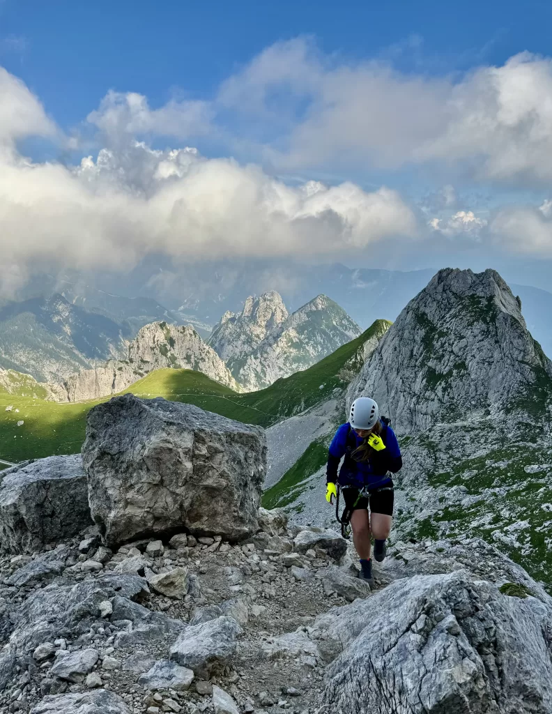 Gehgelände am Klettersteig Slovenska pot
