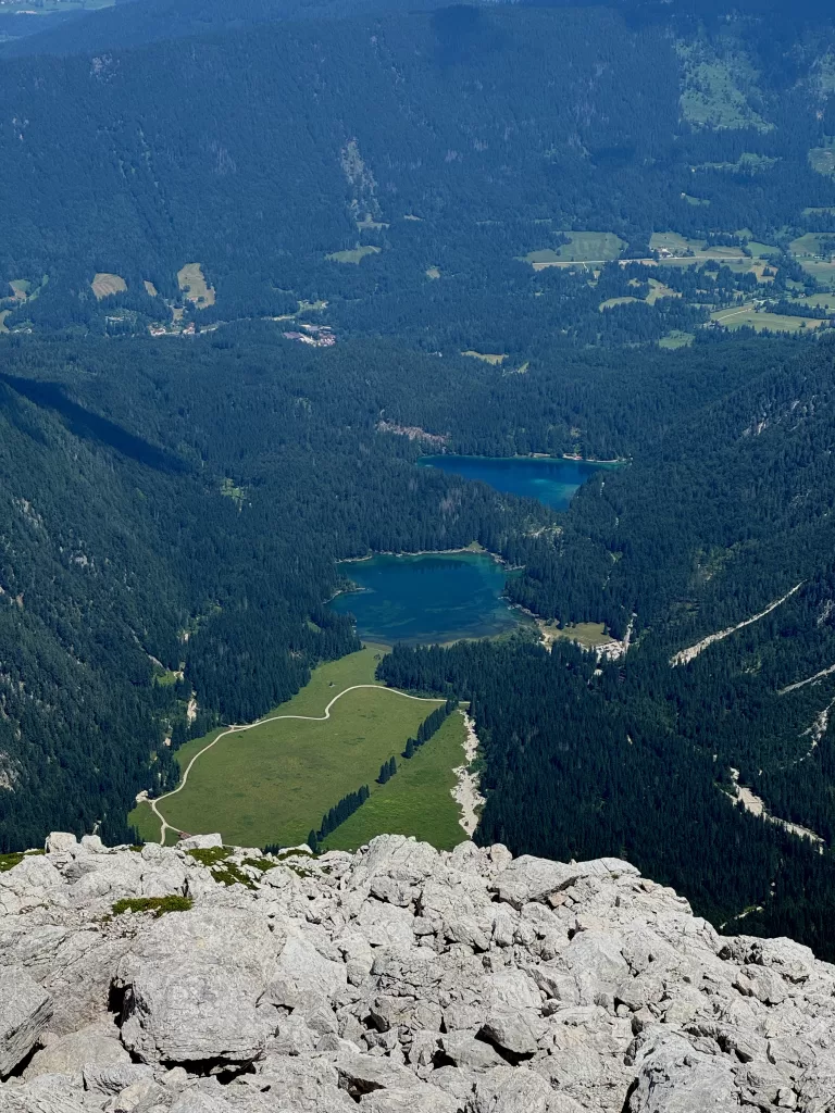 Blick auf die Seen Lago di Fusine